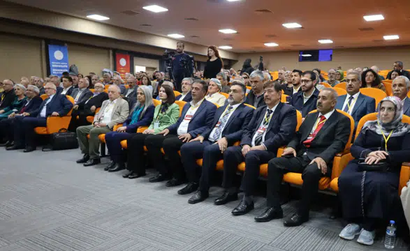 Öcalan'dan Diyarbakır'a kritik çağrı: Demokratik birlik kongresi için düğmeye basıldı