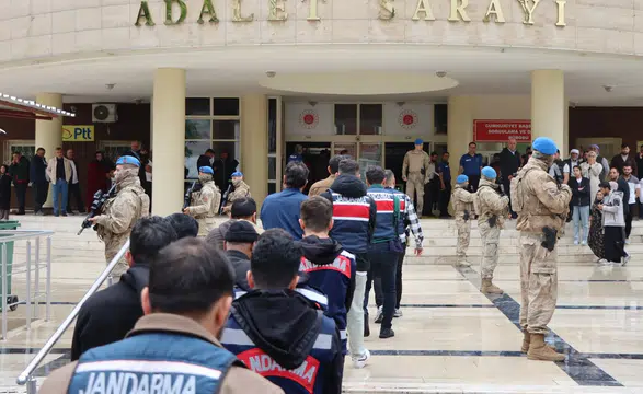 Şanlıurfa'da DEAŞ'a para aktaran şebekeye jandarma baskını