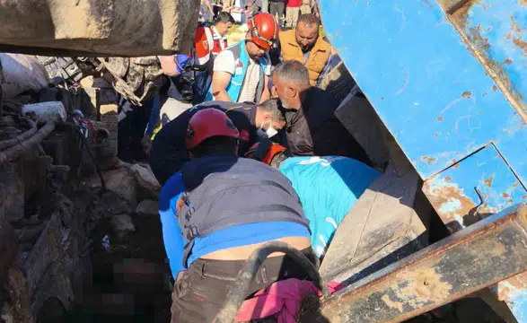 Siirt’te traktör faciası İki genç hayatını kaybetti