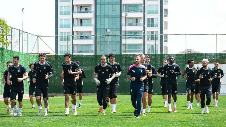 Amedspor’da şampiyonluk yemini: Sertaç Küçükbayrak’tan oyuncularına tarihi talimat
