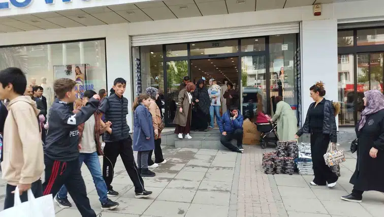 Muş sokaklarında bayram bereketi başladı