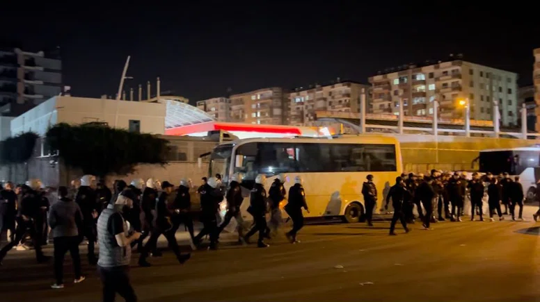 Diyarbakır'da DEM Partililer gözaltına alındı