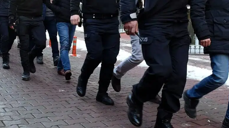 Okulları hedef alan hesaplar tek tek tespit edildi: 67 gözaltı