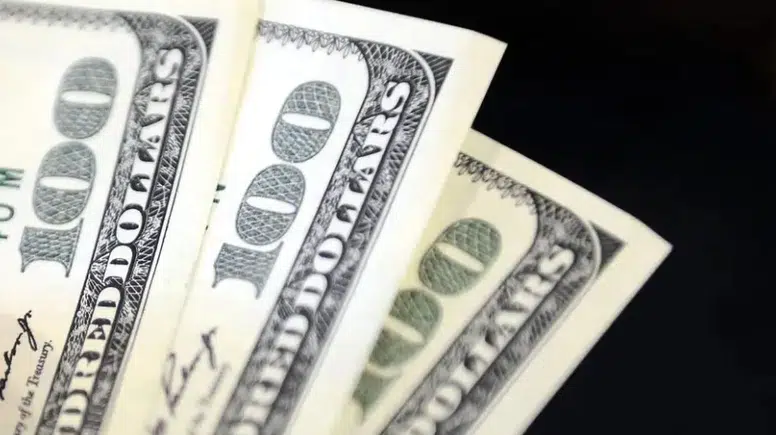 Dövizde piyasa hareketli: Dolar ve Euro'da son fiyatlar belli oldu
