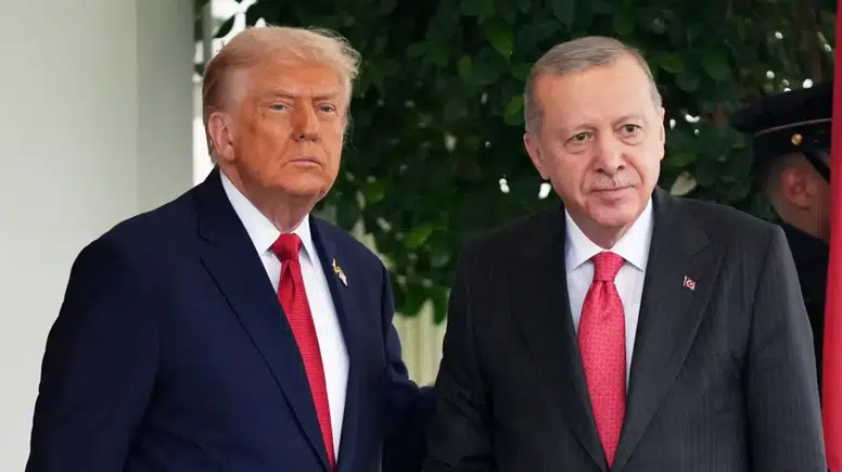 Trump'tan Erdoğan'a övgü: "Erdoğan büyük bir lider"