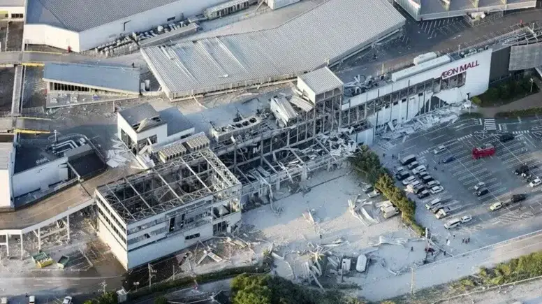Japonya'da felaketin bilançosu ağırlaşıyor: Kumamoto'da can kaybı 13'e çıktı