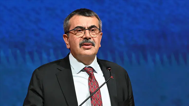 Bakan Tekin: "Haçlı Seferleri ifadesini müfredattan çıkardık"