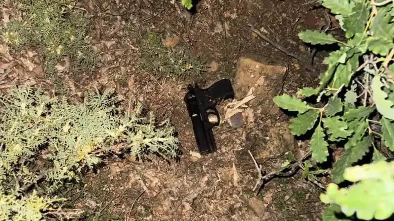 Nazımiye'de kıraathane önünde silahlı saldırı düzenlendi
