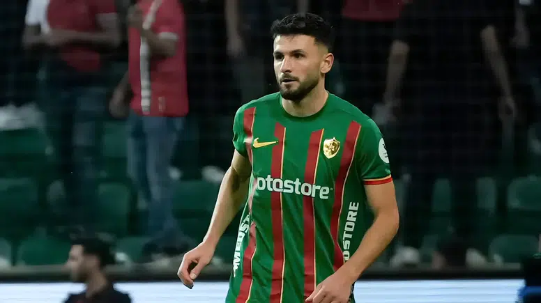 Amedspor'a Dellova'dan kötü haber geldi: Uzun süre sahalardan uzak kalacak