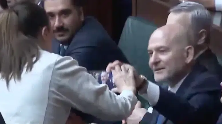 Soylu’ya Doku sorusu soruldu: Tepkisi gündem oldu