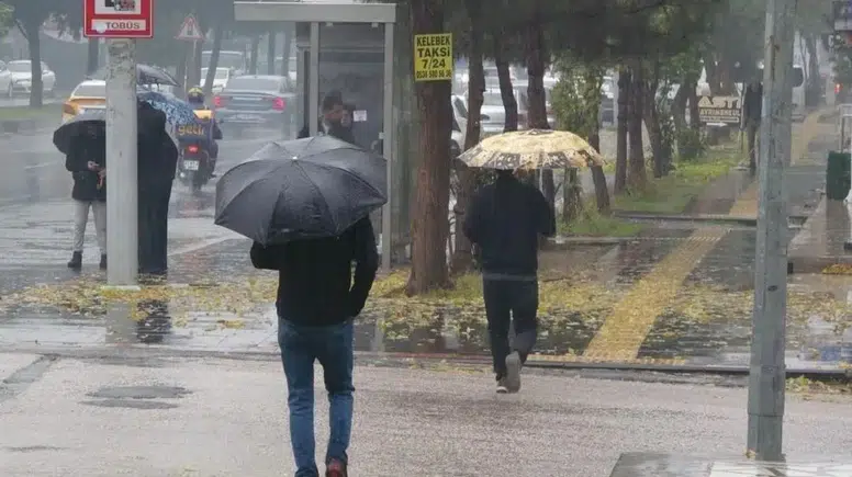 Diyarbakır’da hava durumu alarmı: Öğleden sonra dışarı çıkacaklar dikkat