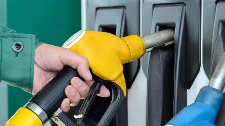 Depo dolduracaklara müjde: Motorinde indirim serisi hız kesmiyor, tabelalar yeniden güncellendi