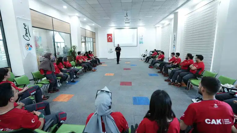 Elazığ’da gönüllü ekipler zorlu afetlere hazırlanıyor