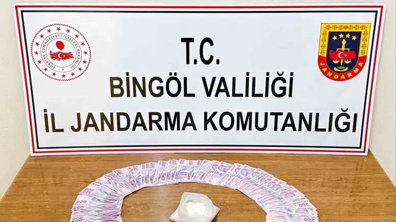 Bingöl merkezli jandarma operasyonlarında çok sayıda suç unsuru ele geçirildi