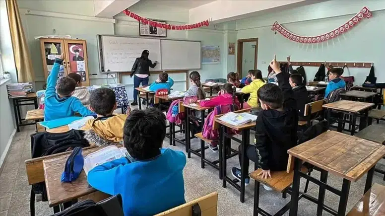 Zillerin çalmasına sayılı günler kaldı: İşte 2026-2027 eğitim takvimi ve uyum haftası tarihleri