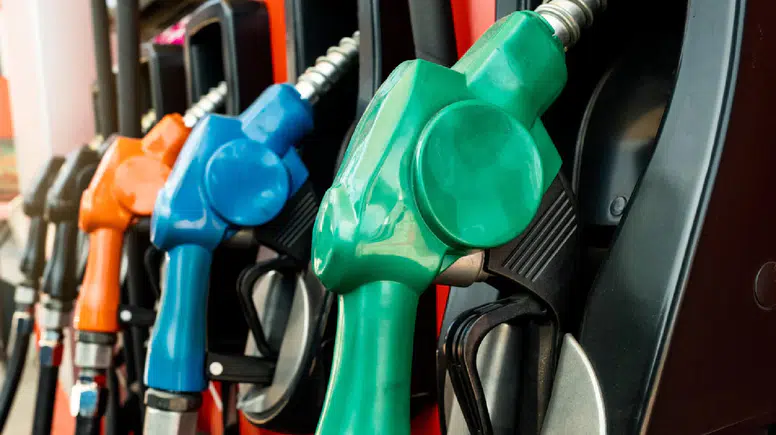 Depo doldurmak artık lüks oldu: Benzine yeni zam geldi, fiyatlar 73 liraya dayanıyor