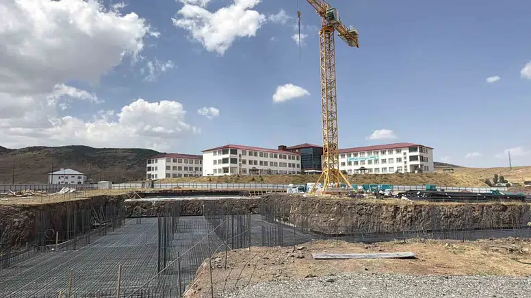 Bitlis’te tıp fakültesi için 2028 hedefli çifte yatırım sürüyor