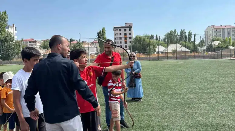 Patnos Gençlik Festivali renkli görüntülere sahne oldu