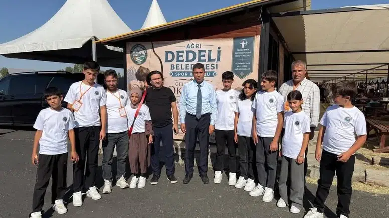 Malazgirt Zaferi'nin 955. yılında Dedeli'de okçuluk standı açıldı