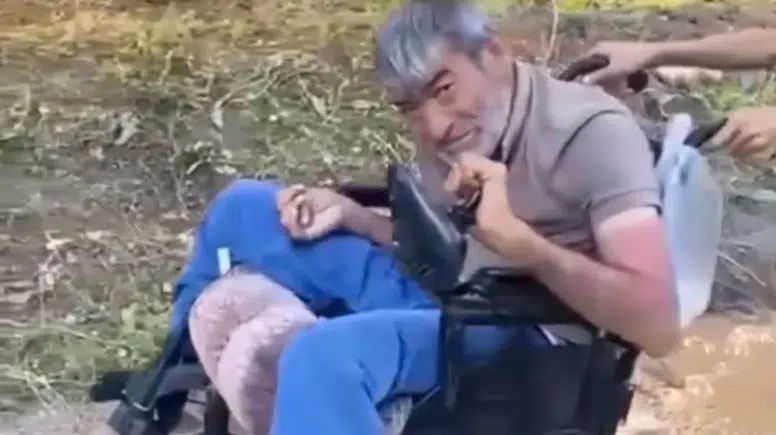 Elazığ'da akülü aracı alev alan engelli vatandaş hayatını kaybetti