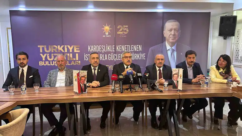 AK Parti Genel Başkan Yardımcısı Yayman Yeni Anayasa Çağrısı Yaptı