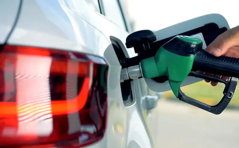 Motorine büyük indirim: Fiyatlar gece yarısı düştü