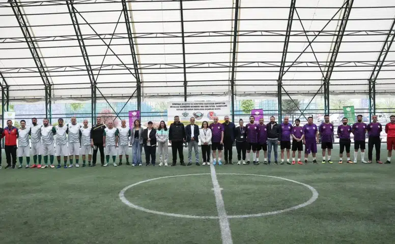 Diyarbakır’da yeşil sahalarda dostluk rüzgarı: 44 kurum aynı amaç için ter döküyor