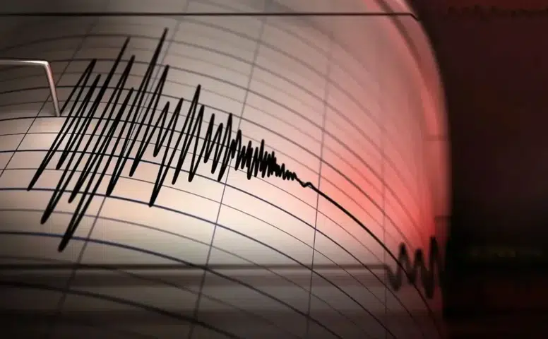 Japonya’da şiddetli deprem: Tsunami alarmı