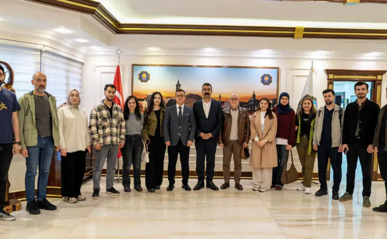 Diyarbakır’da öğrencilerden  Büyükşehir’e iklim çağrısı