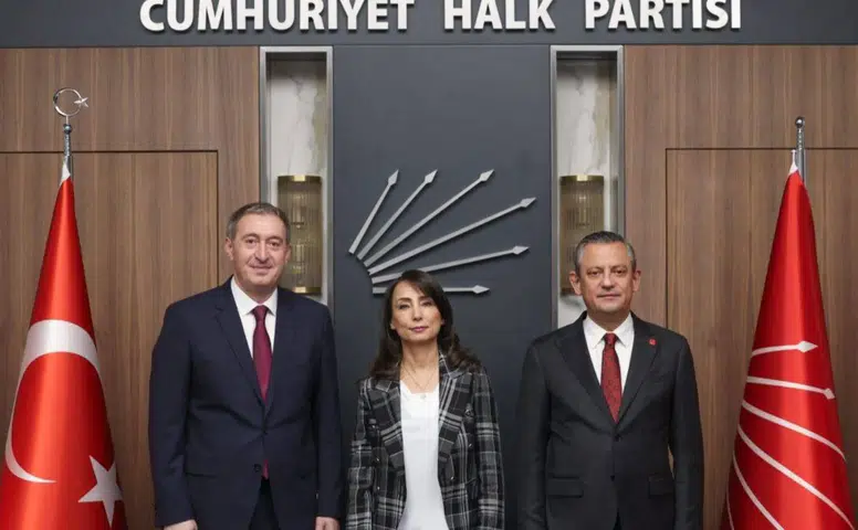 DEM Parti’den Özgür Özel’e kritik ziyaret: Gözler TBMM’deki görüşmede