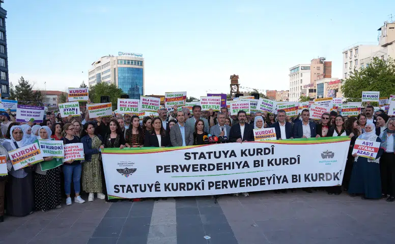 Diyarbakır’da 15 Mayıs Kürt Dil Bayramı açıklaması: “Kürtçeye yönelik baskılara karşı mücadele sürecek”