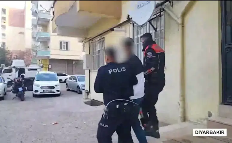 Diyarbakır merkezli uyuşturucu operasyonu: 402 gözaltı
