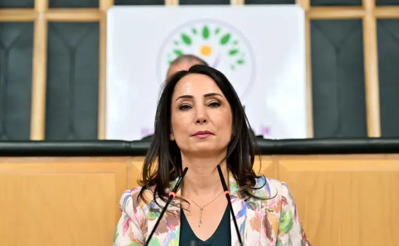 Tülay Hatimoğulları’ndan 15 Mayıs mesajı: “Kürtçe yaşamın her alanında özgür olmalı”