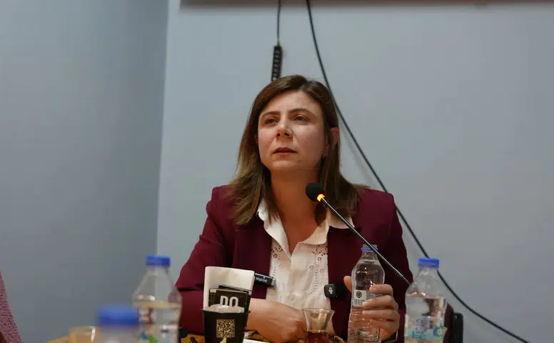 Serra Bucak: Kadın mücadelesi küresel ve tarihsel bir direniştir