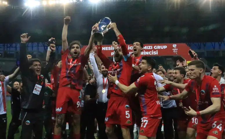 Mardin 1969 Spor 18 yıl sonra 1. Lig’e yükseldi