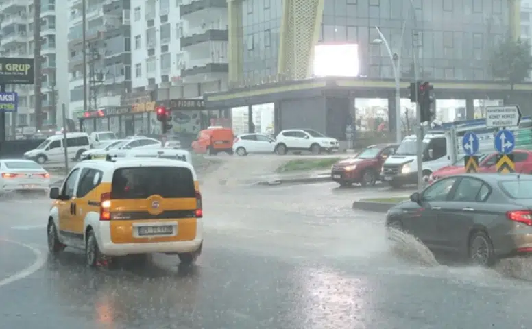 Diyarbakır’da sağanak yağış uyarısı: Sıcaklıklar düşüyor