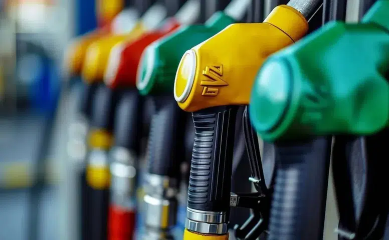Motorine yeni zam yolda: Fiyatlar 70 lirayı aşacak