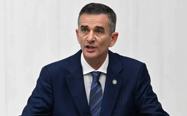 CHP’de bir istifa daha: Ümit Dikbayır partiden ayrıldı