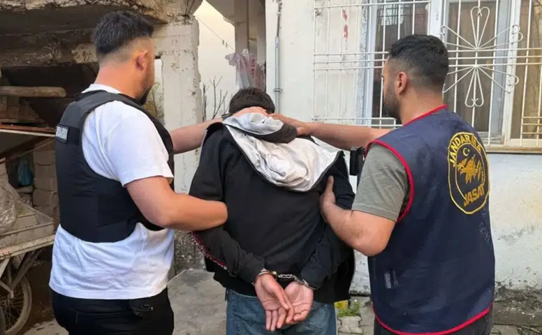 Diyarbakır’ı da kapsayan büyük operasyon: Sokak çetelerine 'avukatlı' darbe