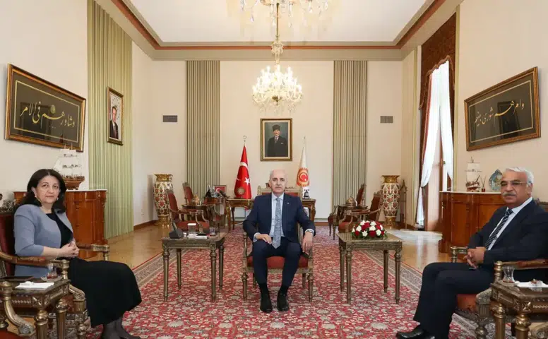Meclis koridorlarında kritik temas: Kurtulmuş’tan DEM Parti heyetiyle sürpriz görüşme