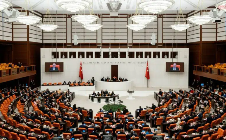 DEM Parti'nin açlık ve yoksulluk önergesi TBMM'de reddedildi