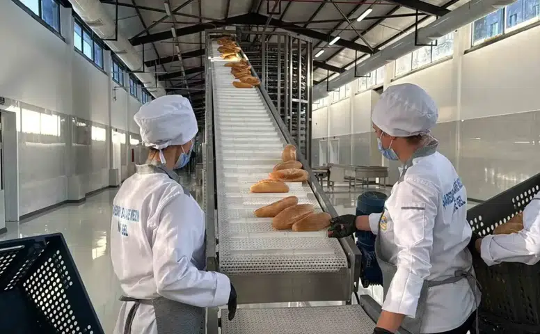Diyarbakır'da Halk Ekmek Fabrikası açıldı