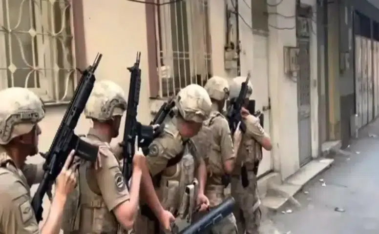 DEAŞ'a şafak operasyonu: Diyarbakır dahil 30 ilde 119 gözaltı