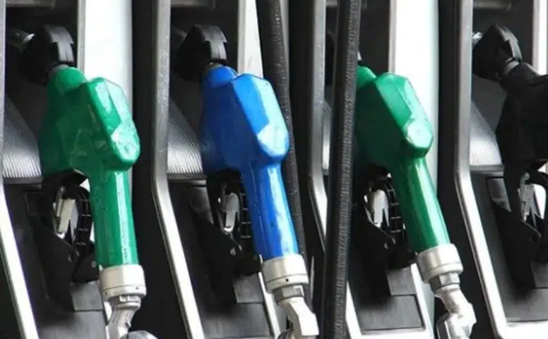 Motorine zam pompaya yansıdı: Diyarbakır'da akaryakıt fiyatları değişti