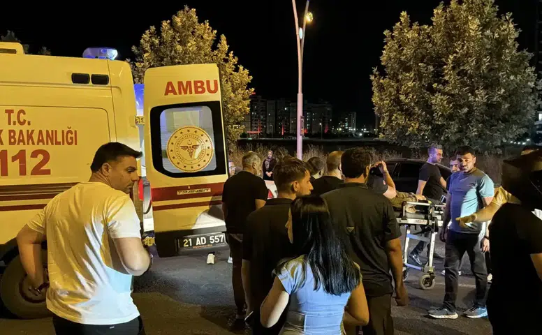 Kayapınar’da bisikletli kadına taksi çarptı