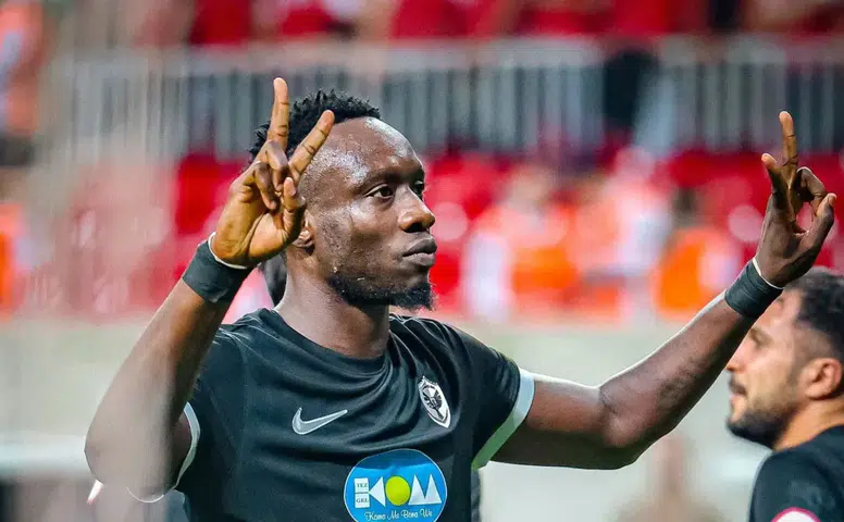 Diagne'den ayrılık iddialarına yanıt: "Amedspor benim ailem"
