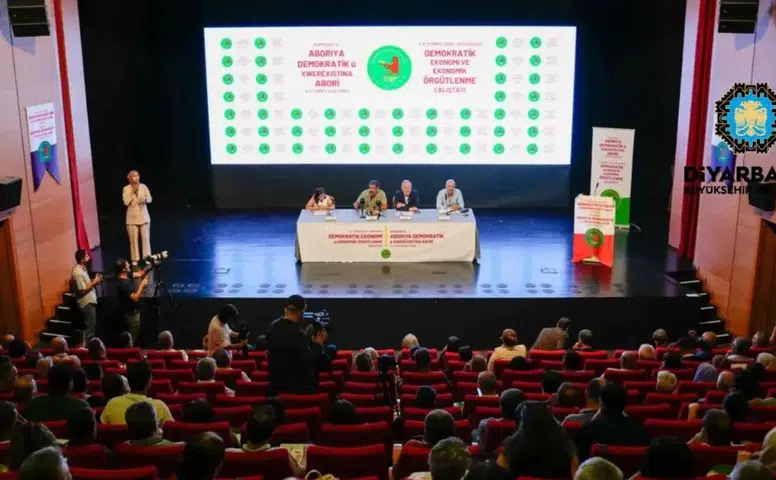Diyarbakır'da ekonomi çalıştayı başladı: Yerel kalkınma ve yoksulluk masaya yatırıldı