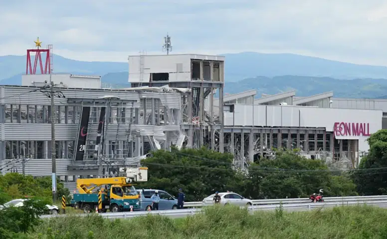 Japonya'da deprem felaketi: 72 saatlik kritik yarışta bilanço ağırlaşıyor