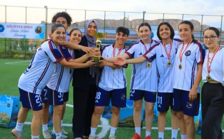 Gülistan Doku adına düzenlenen kadın futbol turnuvasında şampiyon belli oldu
