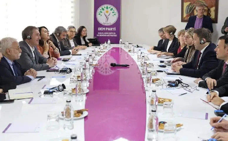 DEM Parti MYK'si toplandı: Gündemde Öcalan ve çerçeve yasa var